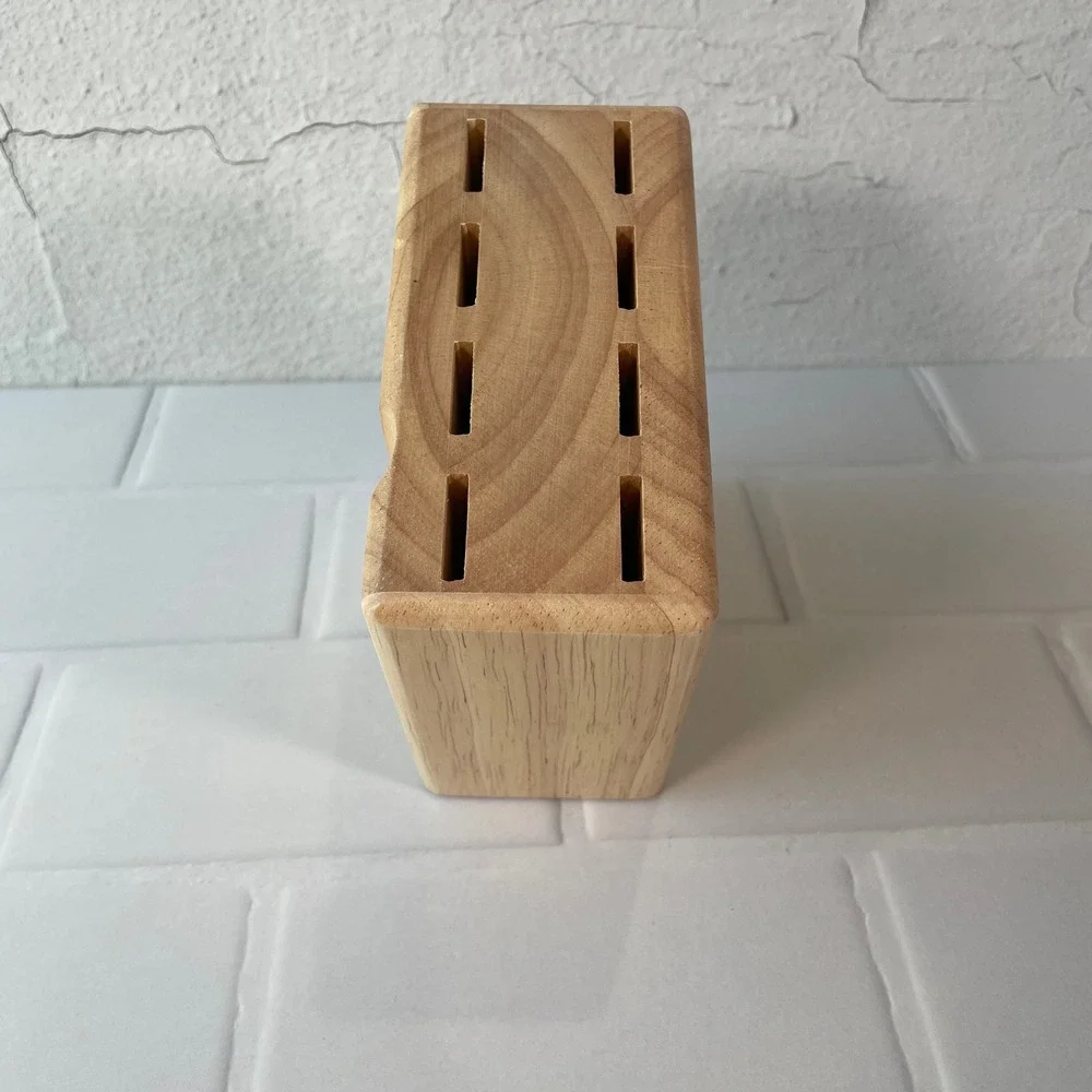 NEW Zwilling JA Henckels 8 Slot Wooden Vertical Steak Knife Block Natural Wood